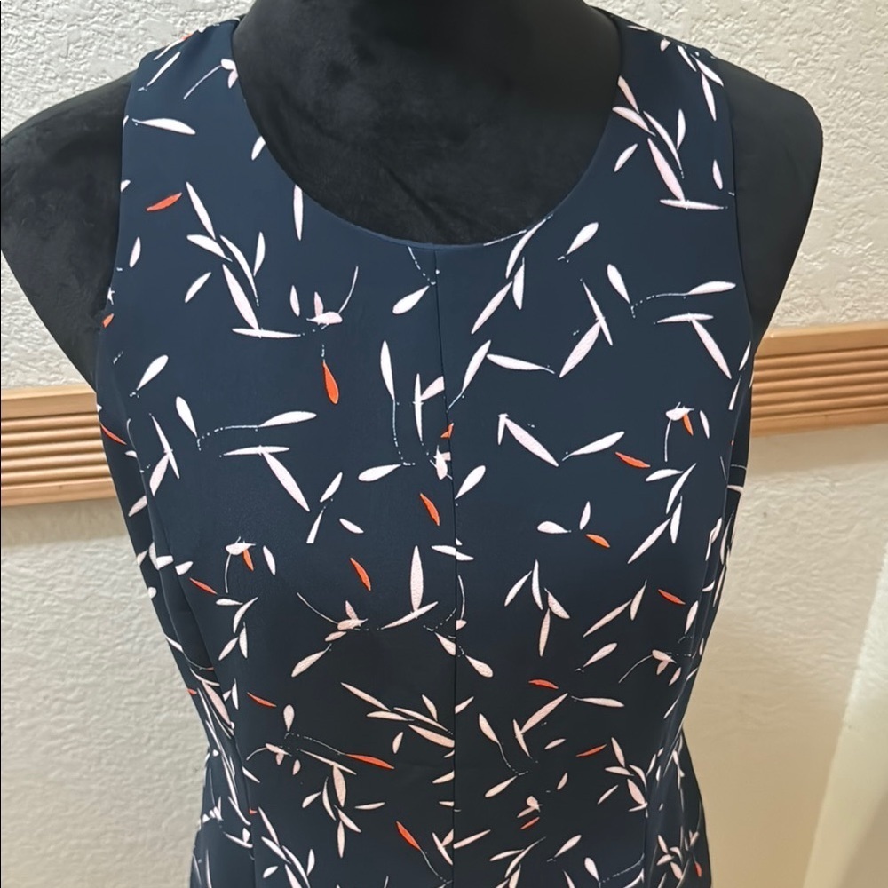 Banana Republic Navy Patterned Midi Dress Size 8 - Picture 2 of 9